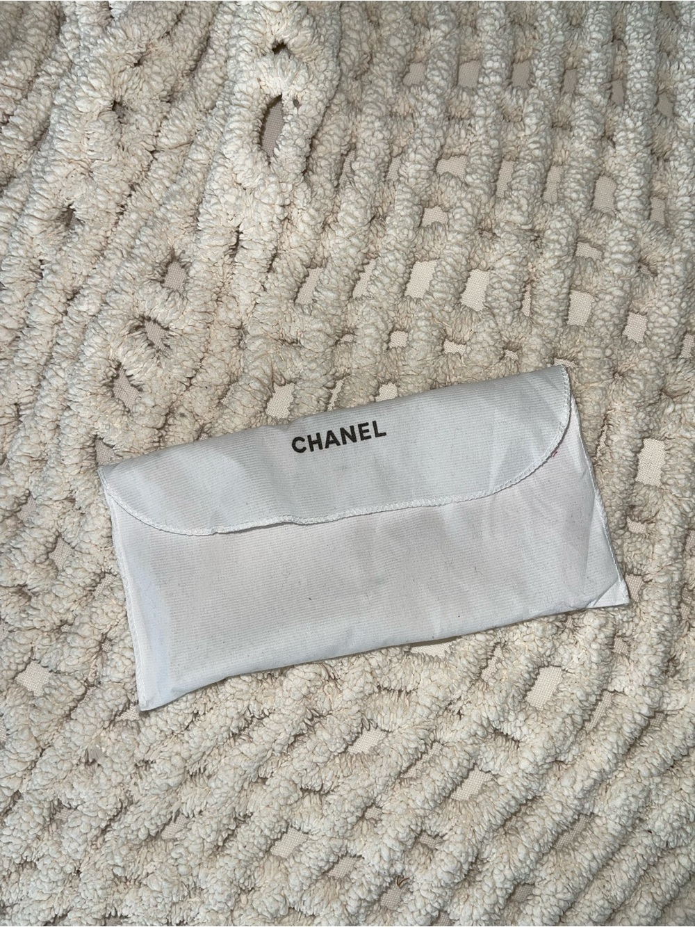 CHANEL 💕AUTHENTIC White Chanel WOC dust bag 💕